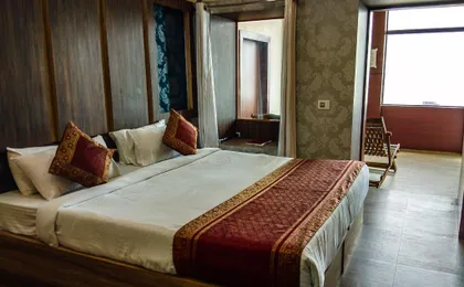 Dwivedi Hotels Sri Omkar Palace