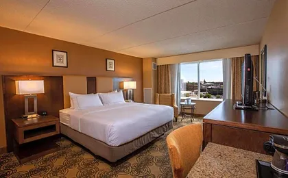 DoubleTree By Hilton Bay City Riverfront