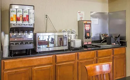 Comfort Inn Wethersfield - Hartford