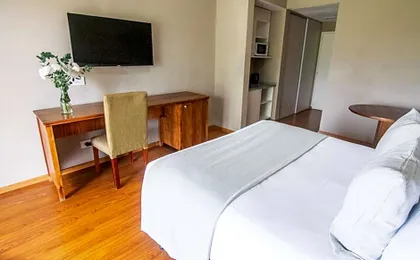 Hotel Australis Campana