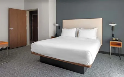 Courtyard by Marriott Memphis East/Galleria