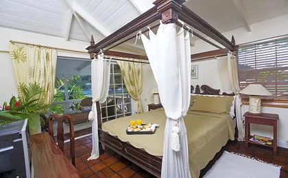 Marigot Beach Club and Dive Resort