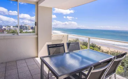 84 The Spit Holiday Apartments