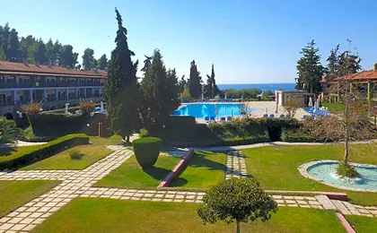 Simantro Resort