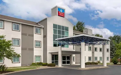 SureStay Plus Hotel by Best Western Niagara Falls East
