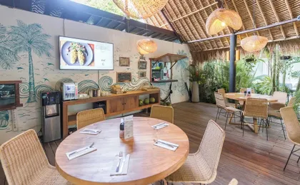 The Green Room Seminyak - Hostel