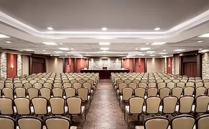Holiday Inn Newark International Airport By IHG