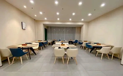 Hanting Hotel Zhoukou Shenqiu Railway Station