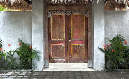 Surflodge Limasan Bali
