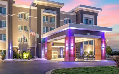 La Quinta Inn & Suites by Wyndham Springfield IL
