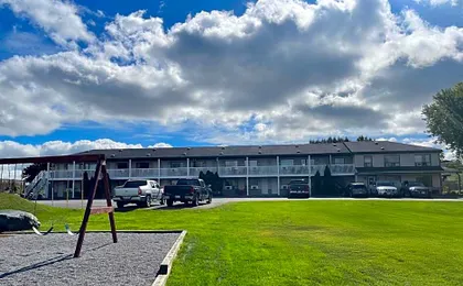 Motel 6 Campbellford, ON