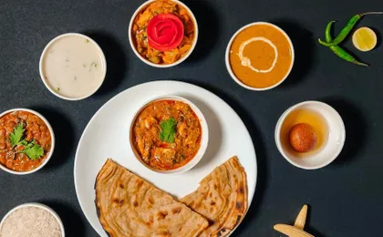 OYO 5533 Bafel Residency