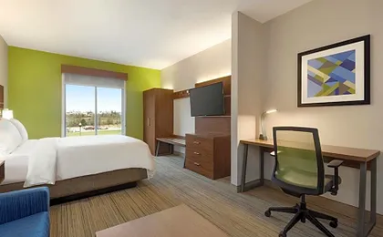 Holiday Inn Express Hotel & Suites Opelika Auburn By IHG