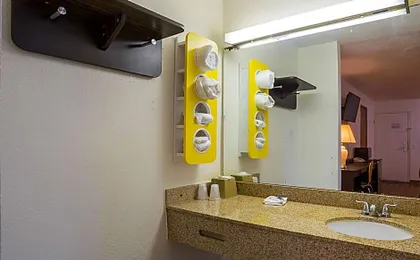 Motel 6-Brinkley, AR