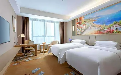 Vienna Hotel Jiangxi Chongren Bus Station