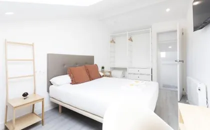 Denda by Smiling Rentals