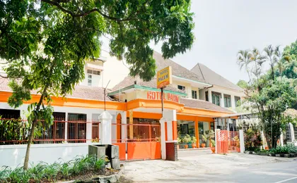 OYO 3956 Hotel Palem 2
