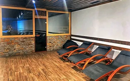 Hotel Leshten