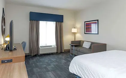 Hampton Inn & Suites West Morgantown University Towne Centre