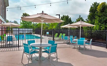 Holiday Inn Express Hotel & Suites Dothan North By IHG