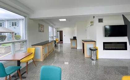 Super 8 by Wyndham Pembroke
