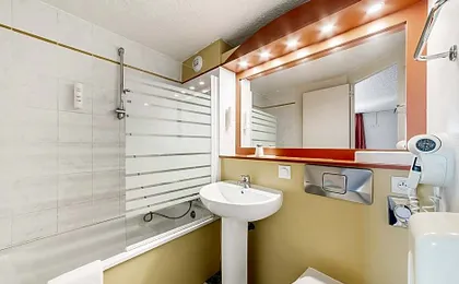 Comfort Hotel Montlucon