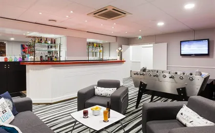 Hotel bar