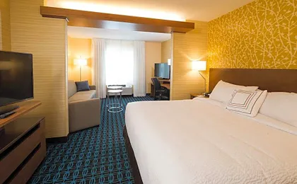 Fairfield Inn & Suites by Marriott Detroit Chesterfield