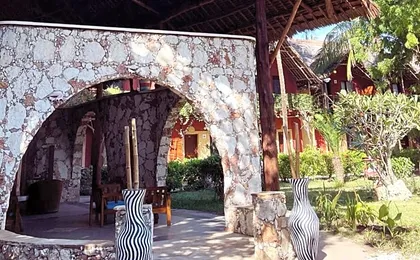 Samaki Lodge & Spa