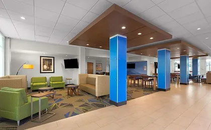 Holiday Inn Express - Lake Park by IHG