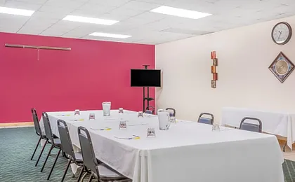 Days Inn by Wyndham St Clairsville