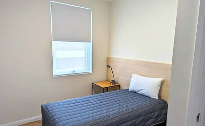 Mayfair Plaza Motel and Apartments