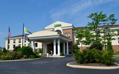 Holiday Inn Express Hotel & Suites Kent State University By IHG