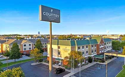 Country Inn & Suites by Radisson, Merrillville, IN