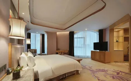 Wise Confidencen Jin Cheng Hotel