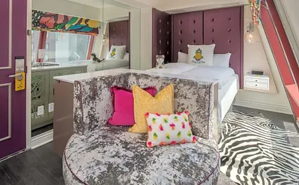Staypineapple, An Artful Hotel, Midtown