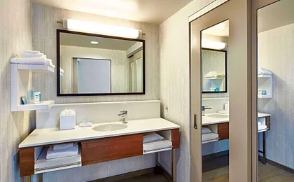 Hampton Inn & Suites Sacramento at CSUS