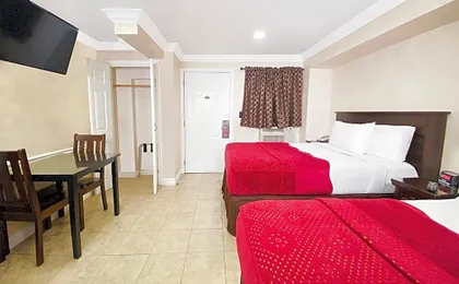 Nite Inn at Universal City - Walking Distance to Universal Studios Hollywood
