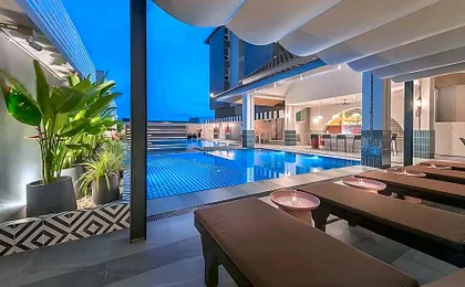 Buri Sriphu Hotel