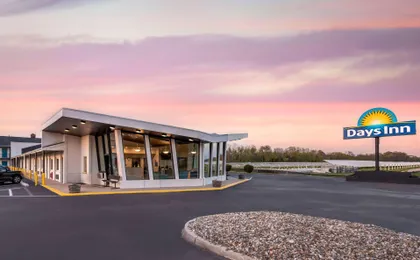 Days Inn by Wyndham Wrightstown
