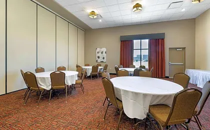 Best Western Plus North Platte Inn & Suites