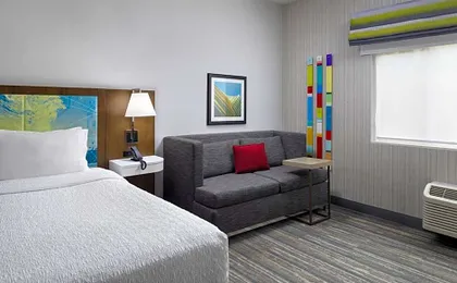Hampton Inn by Hilton Cardiff Beach Encinitas, CA