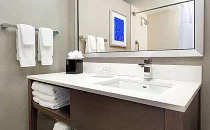 Courtyard by Marriott Boston Cambridge
