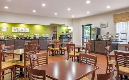 Sleep Inn & Suites Columbus South