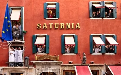 Hotel Saturnia & International