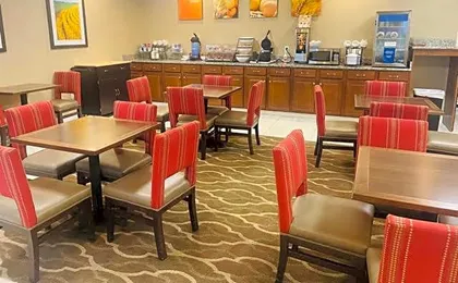 Comfort Inn Hebron-Lowell Area