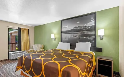 Super 8 by Wyndham Acworth/Atlanta Area