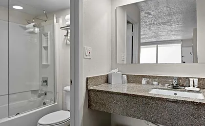 Baymont by Wyndham Orlando Lake Buena Vista South