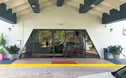 SoHo Inn