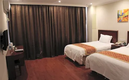 GreenTree Rizhao Lanshan Coach Station Hotel